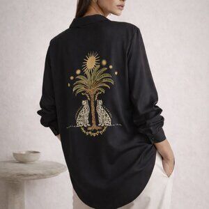 Never Fully Dressed Miley Shirt | Black Running Wilder | US 22-24 | Like New